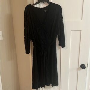 Elegant Black Lace Dress